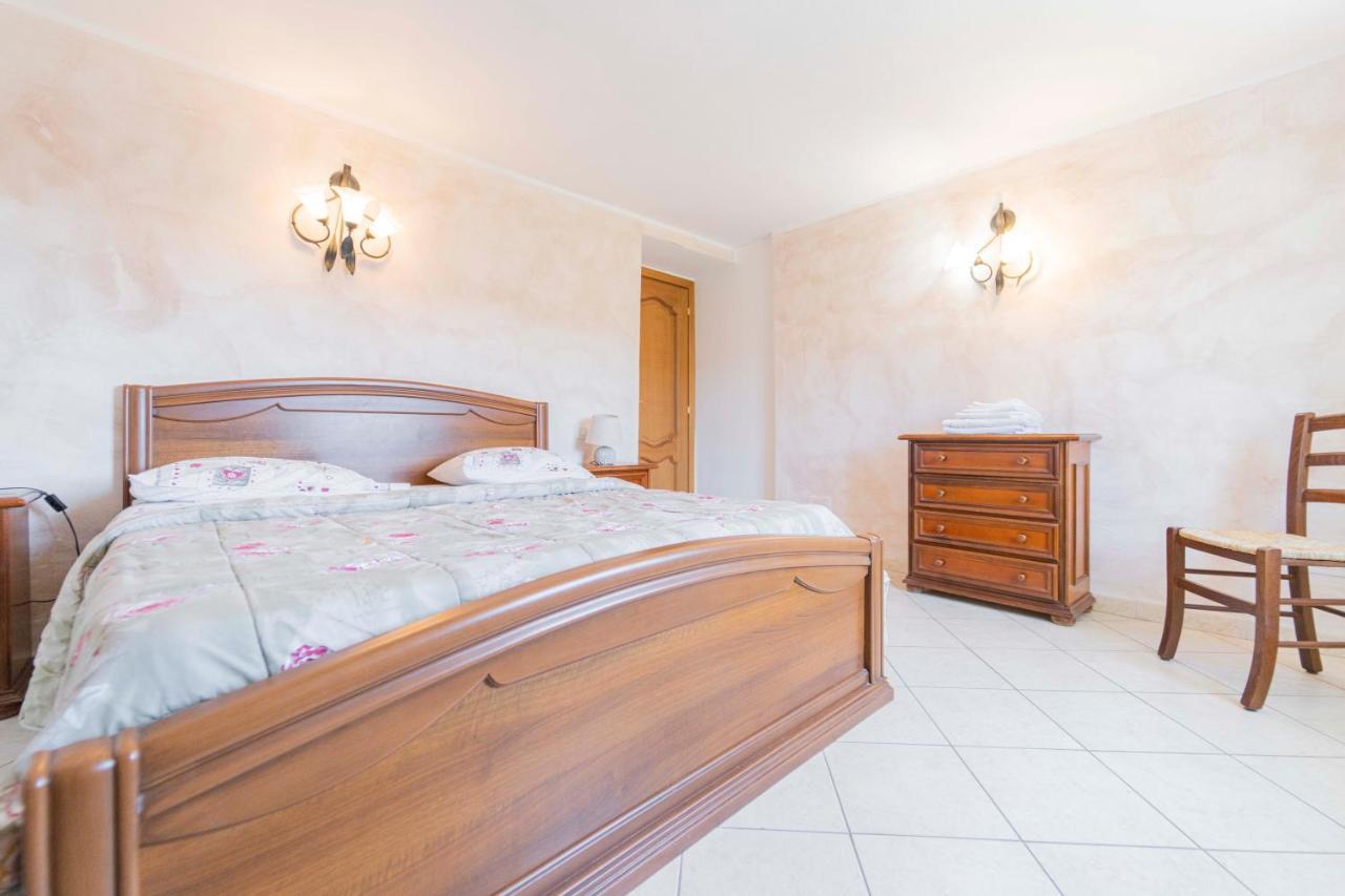 מונליה Casa Vacanza Il Portico מראה חיצוני תמונה