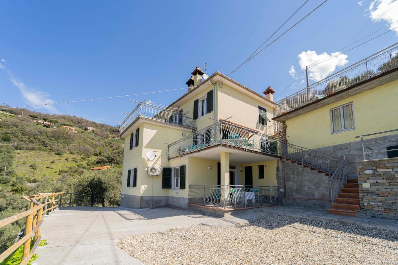מונליה Casa Vacanza Il Portico מראה חיצוני תמונה